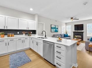 905 SW 28th St #909-306, Ankeny, IA 50023