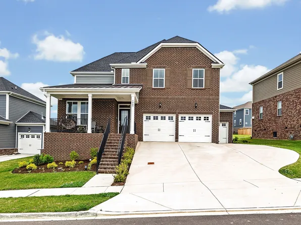 1007 Pebble Run Rd, Hendersonville, TN 37075