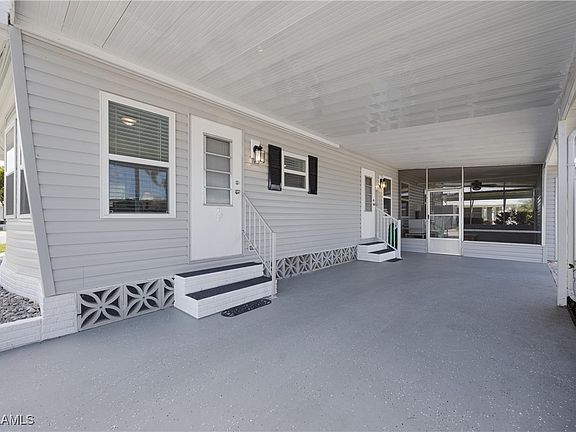2nd image of 160 Nicklaus Blvd