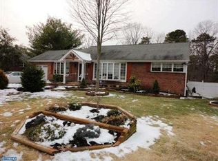 120 Paradise Dr, Voorhees, NJ 08043