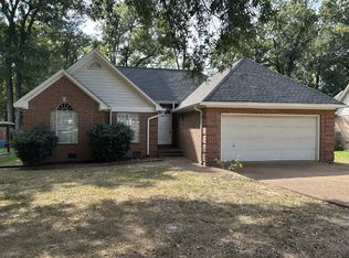 158 Pennington Pl, Jackson, TN 38305