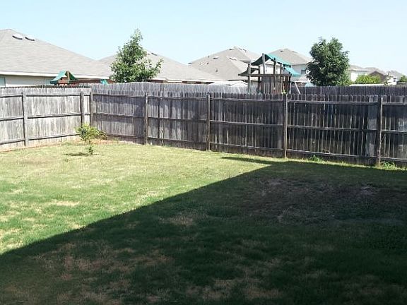 4th image of 7113 Bannock Dr