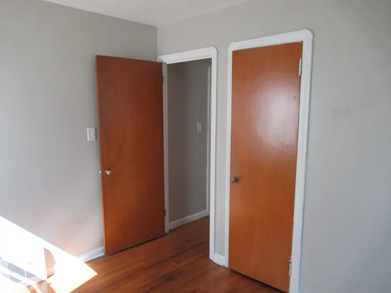 5203 Maplecrest Ave — Photo 9