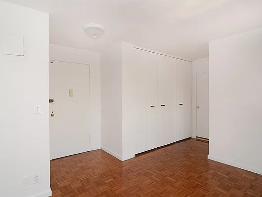 Sold by Robert E. Hill  | media 13