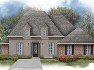 563 Tanglewood Crossing Dr, Slidell, LA 70458