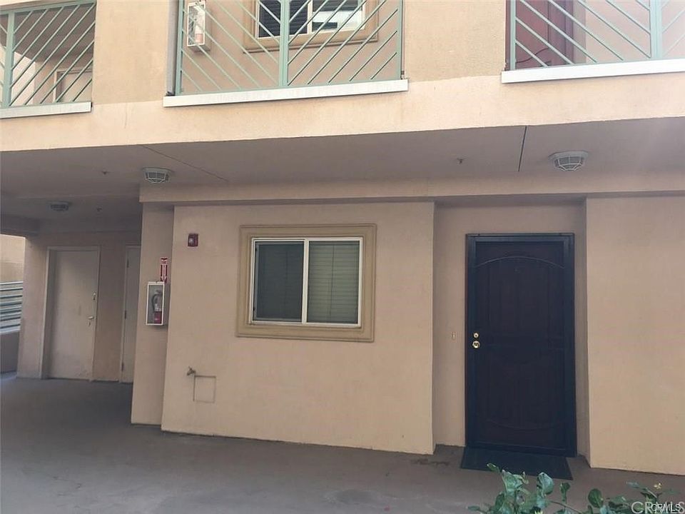 1st image of 421 S Garfield Ave Unit 5