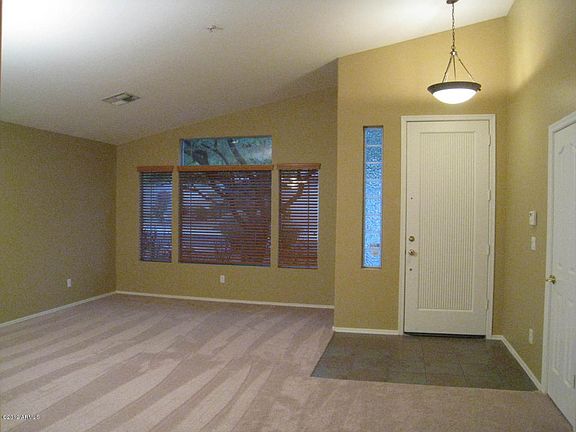 4th image of 15746 N 104th St