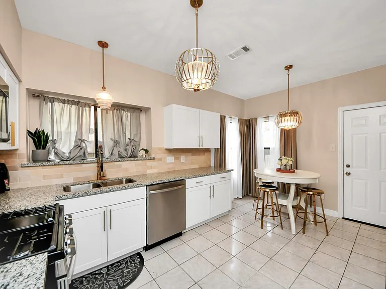 12334 Misty Laurel Dr — Photo 12