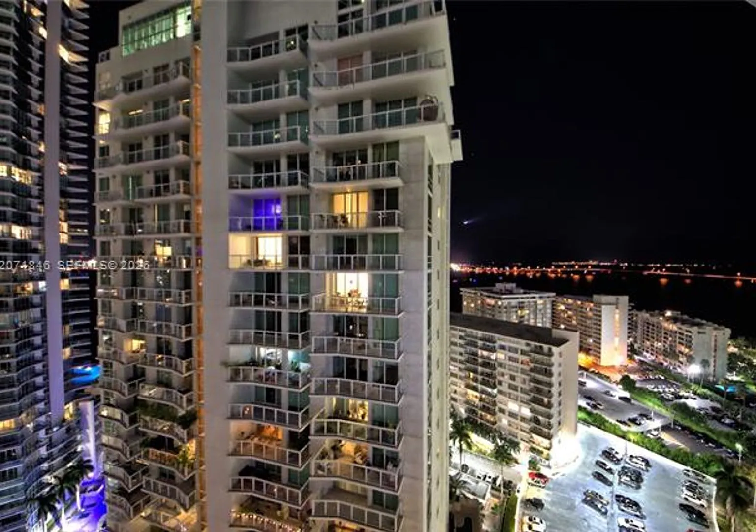 170 SE 14th St cu-2303, Miami, FL 33131 — Photo 3