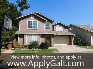 833 Tranquil Ln, Galt, CA 95632