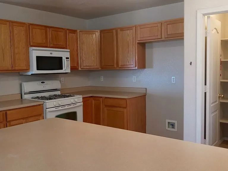9900 Sunshine Mesa Dr NW — Photo 14