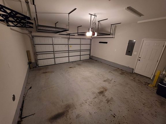 5th image of 1078 Kennedy St