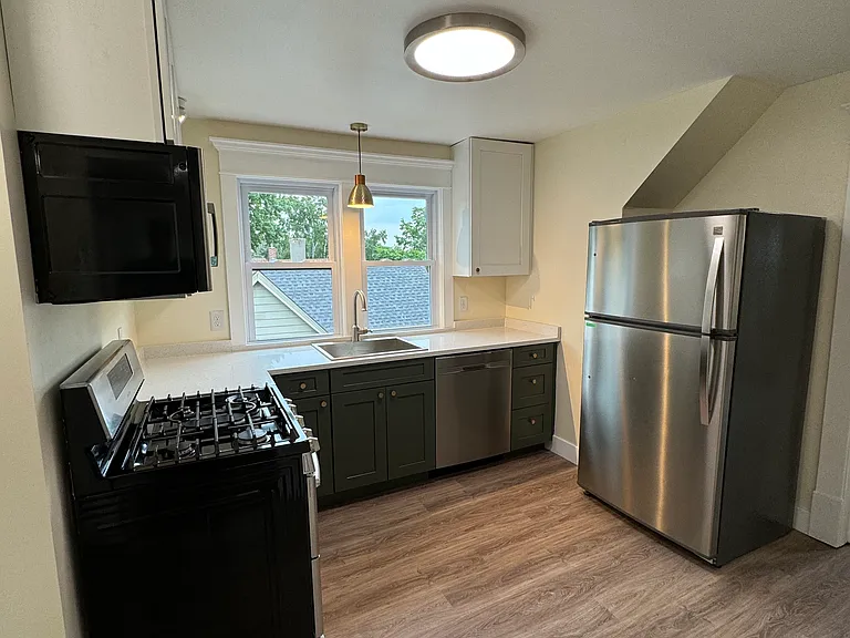 3244 19th Ave S #3 — Photo 8