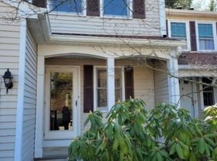 133 Carriage Ln, Newton, NJ 07860