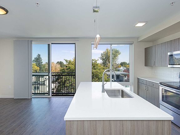 5th image of 3860 Tennyson St APT 105