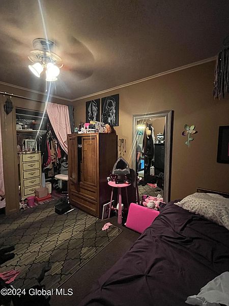 5th image of 2324 Williams Street