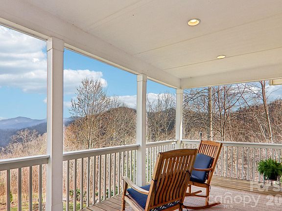 3rd image of 14 Chandra Ln