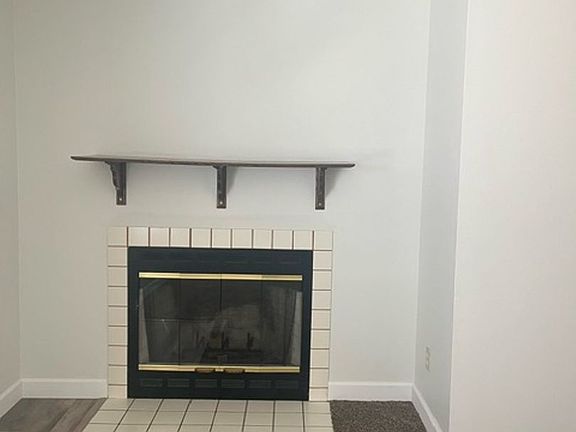 2nd image of 5916 Auburn St #5916B