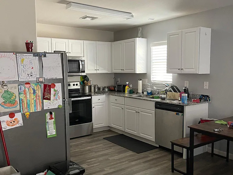 112 W Watson Pl — Photo 6