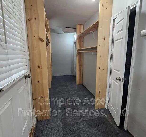 7209 Catherine St — Photo 10