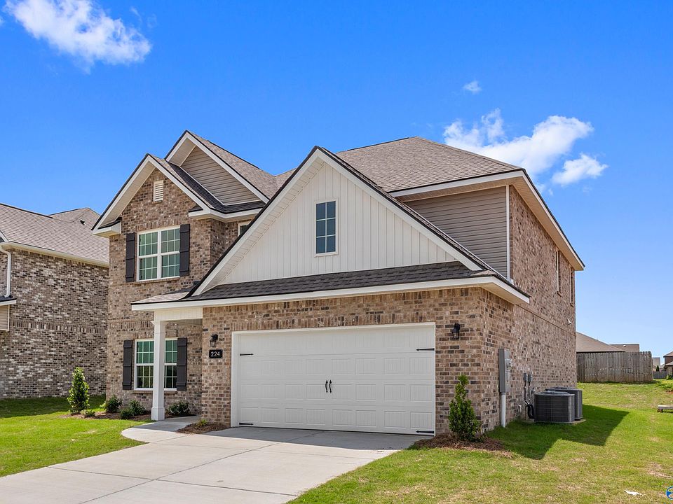 1st image of 224 Irish Hill Dr