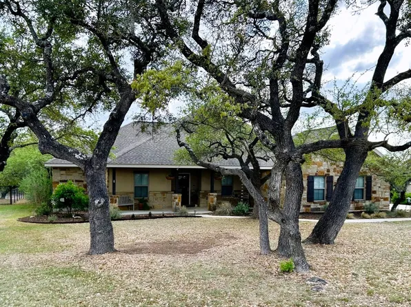 1715 Mountain Springs, Canyon Lake, TX 78133
