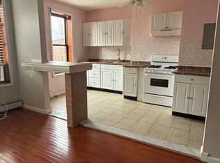 5806 5th Ave #3, Brooklyn, NY 11220