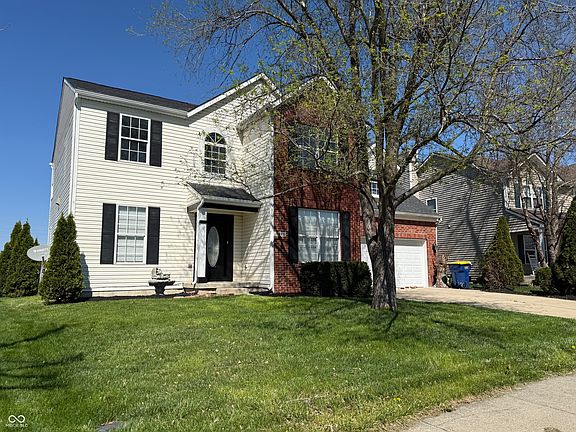2nd image of 11820 Hamble Dr