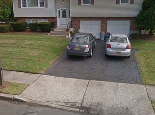 68 Mallory Rd, Spring Valley, NY 10977