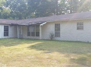 9801 Reck Rd, Little Rock, AR 72209