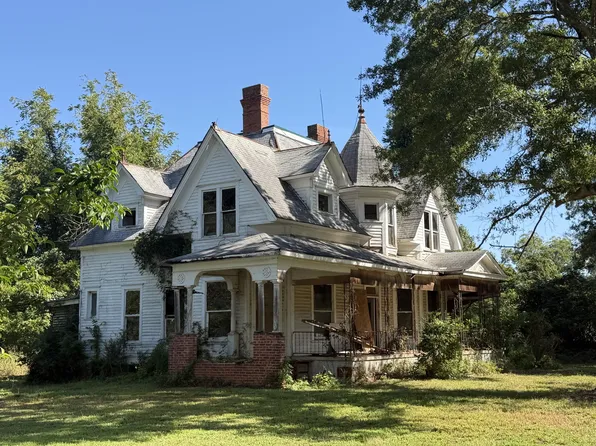650 Union Hwy, Enoree, SC 29335
