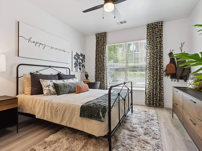 Verde Vista, Asheville, NC, Bedroom