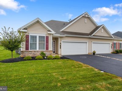 113 Garrison Dr, East Petersburg, PA, 17520