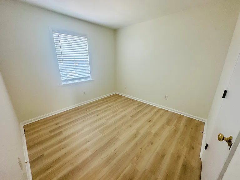 615 W Ocean View Ave #A — Photo 10