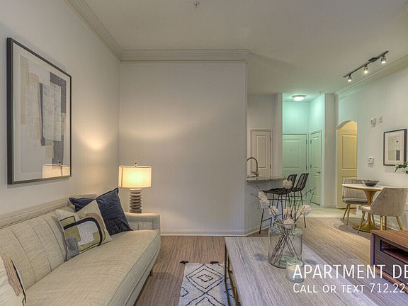 5th image of 2906 N Braeswood Blvd #400