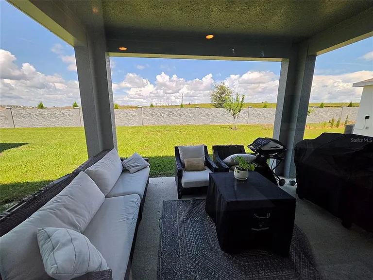 2587 Runners Cir — Photo 28