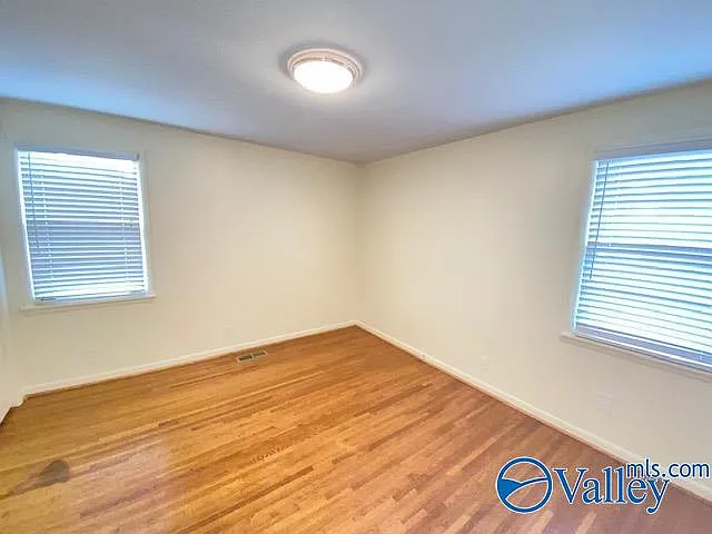 6210 Stratford Ct NW — Photo 22