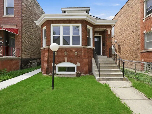 6828 S Champlain Ave, Chicago, IL 60637