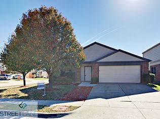 220 Edmundson Ct, Arlington, TX 76002