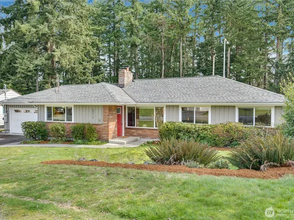 20018 Meridian Place N, Shoreline, WA 98133