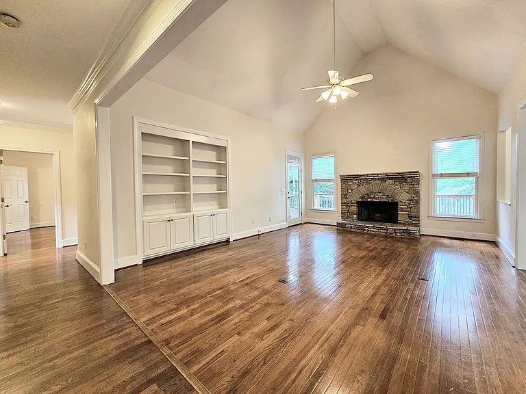 7335 Craigleith Dr — Photo 20