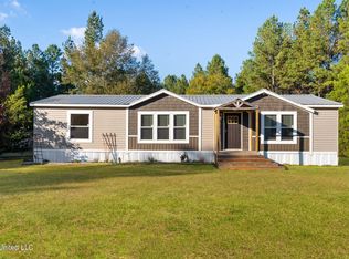 2192 Mount Pleasant Rd, Lucedale, MS 39452