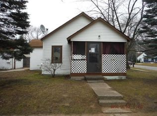 2004 Carolina St, Midland, MI 48642