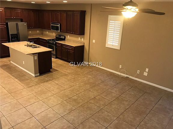 3rd image of 11263 Verona Gardens Ct