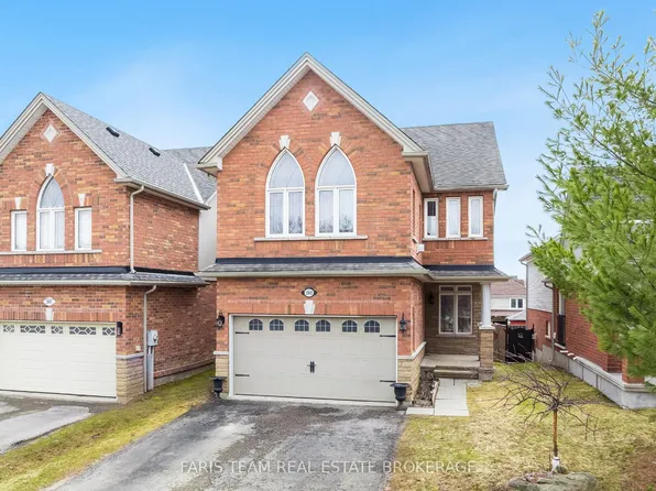1845 Lamstone St, Innisfil, ON L9S 4Z8