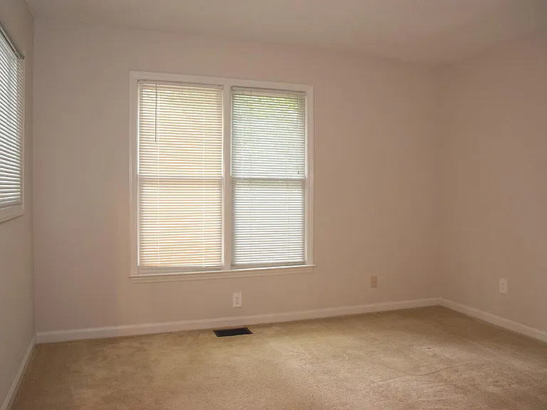 120 Union Jack Ln — Photo 16