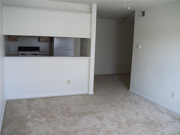 2nd image of 533 W Ocean View Ave APT 13
