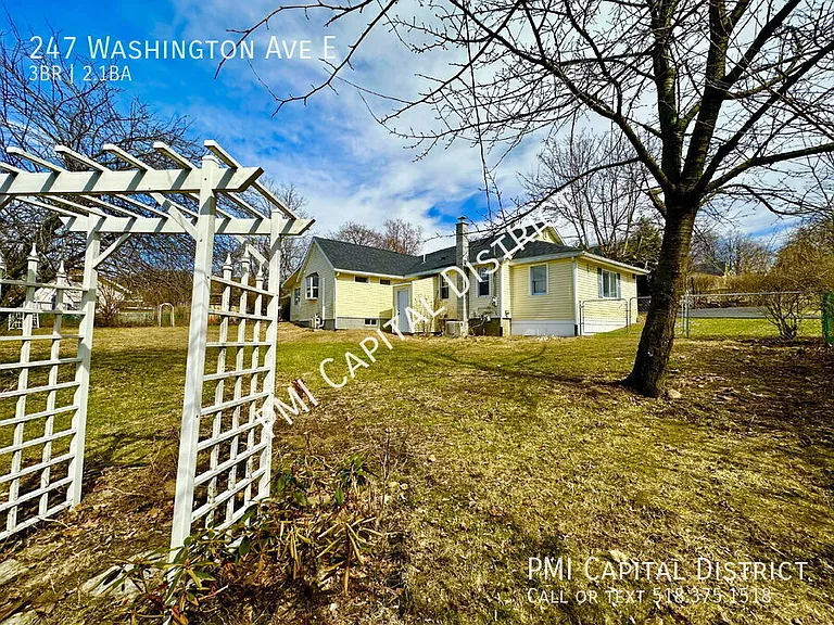 247 Washington Ave E — Photo 46