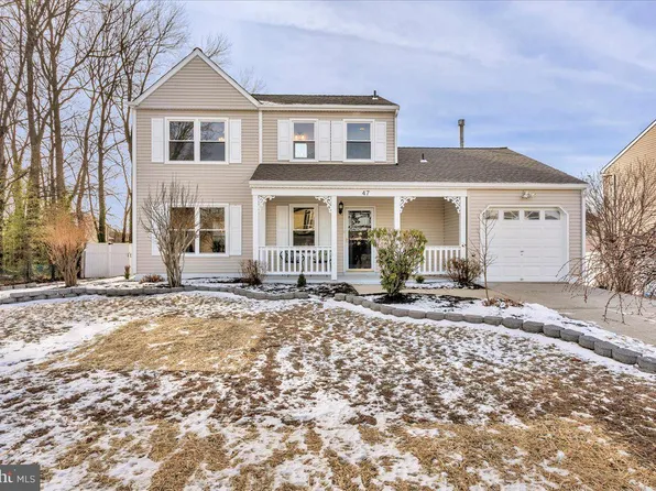 47 Argyle Ave, Blackwood, NJ 08012