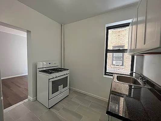 2nd image of 137 W 141st St APT 23